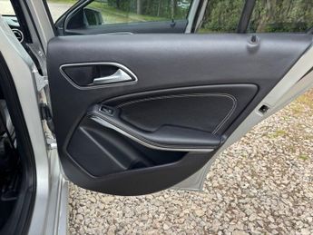MERCEDES-BENZ A-CLASS 1.6 A180 Sport Edition Hatchback 5dr Petrol 7G-DCT Euro 6 (s/s) 
