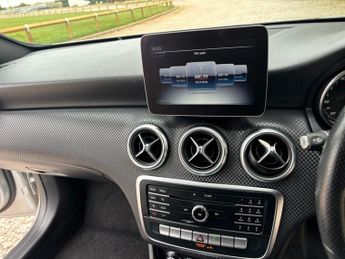 MERCEDES-BENZ A-CLASS 1.6 A180 Sport Edition Hatchback 5dr Petrol 7G-DCT Euro 6 (s/s) 