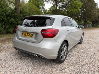 MERCEDES-BENZ A-CLASS 1.6 A180 Sport Edition Hatchback 5dr Petrol 7G-DCT Euro 6 (s/s) 