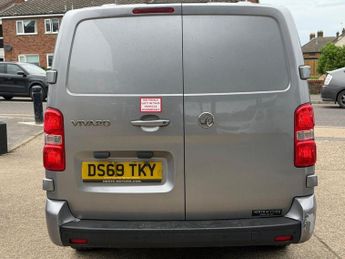VAUXHALL VIVARO 1.5 Turbo D 2900 Sportive Panel Van 5dr Diesel Manual L2 H1 Euro