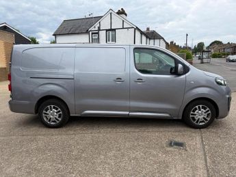 VAUXHALL VIVARO 1.5 Turbo D 2900 Sportive Panel Van 5dr Diesel Manual L2 H1 Euro