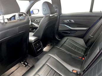 BMW 3 SERIES 2.0 330e 12kWh M Sport Saloon 4dr Petrol Plug-in Hybrid Auto Eur