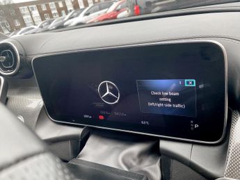 MERCEDES-BENZ GLC 2.0 GLC300h MHEV AMG Line (Premium) SUV 5dr Petrol Hybrid G-Tron