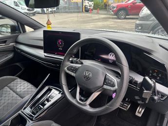 VOLKSWAGEN GOLF 1.5 eTSI MHEV Black Edition Hatchback 5dr Petrol Hybrid DSG Euro