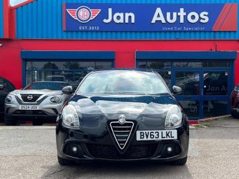 ALFA ROMEO GIULIETTA 2.0 JTDM-2 Lusso Euro 5 (s/s) 5dr