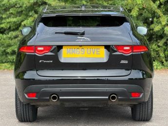 JAGUAR F-PACE 2.0 P300 R-Sport SUV 5dr Petrol Auto AWD Euro 6 (s/s) (300 ps)