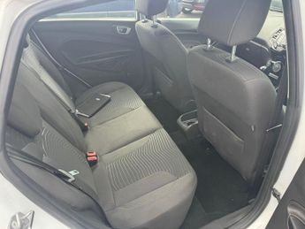 FORD FIESTA 1.0T EcoBoost Zetec Hatchback 5dr Petrol Manual Euro 6 (s/s) (10