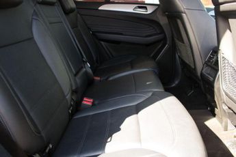 MERCEDES-BENZ GLE 2.1 GLE250d AMG Night Edition (Premium Plus) SUV 5dr Diesel G-Tr