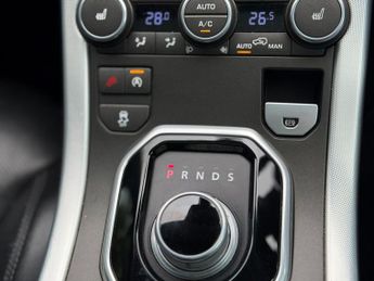 LAND ROVER RANGE ROVER EVOQUE 2.0 TD4 HSE Dynamic SUV 5dr Diesel Auto 4WD Euro 6 (s/s) (180 ps