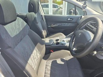 PEUGEOT 3008 1.6 THP Exclusive SUV 5dr Petrol Auto Euro 5 (156 ps)