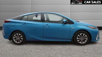 TOYOTA PRIUS 1.8 VVT 8.8kWh Excel Hatchback 5dr Petrol Plug-in Hybrid CVT Eur