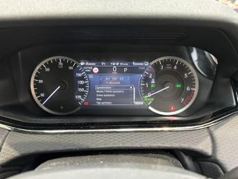LAND ROVER RANGE ROVER EVOQUE 1.5 P300e 12.2kWh Edition SUV 5dr Petrol Plug-in Hybrid Auto 4WD