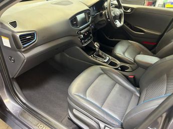 HYUNDAI IONIQ 1.6 h-GDi 8.9kWh Premium SE Hatchback 5dr Petrol Plug-in Hybrid 