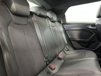 AUDI A1 2.0 TFSI 40 S line Competition Sportback 5dr Petrol S Tronic Eur