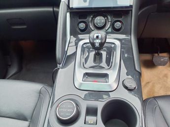 PEUGEOT 3008 2.0 h e-HDi SUV 5dr Diesel Hybrid EGC 4WD Euro 5 (s/s) (200 ps)