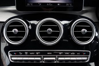 MERCEDES-BENZ GLC 2.1 GLC220d AMG Line (Premium) Coupe 5dr Diesel G-Tronic 4MATIC 