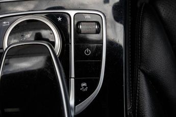 MERCEDES-BENZ GLC 2.1 GLC220d AMG Line (Premium) Coupe 5dr Diesel G-Tronic 4MATIC 