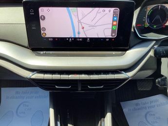 SKODA OCTAVIA 1.4 TSI iV 13kWh SE Technology Estate 5dr Petrol Plug-in Hybrid 
