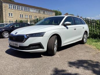 SKODA OCTAVIA 1.4 TSI iV 13kWh SE Technology Estate 5dr Petrol Plug-in Hybrid 