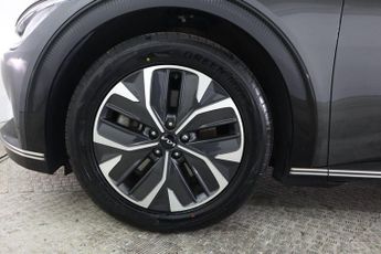 KIA EV6 77.4kWh Air Auto 5dr