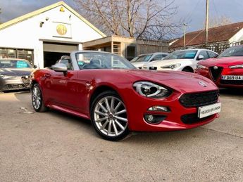 FIAT 124 SPIDER 1.4 MultiAir Lusso Plus Convertible 2dr Petrol Auto Euro 6 (140 