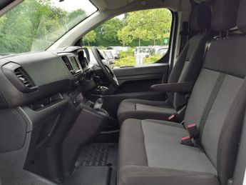 PEUGEOT EXPERT 1.5 BlueHDi 1000 Professional Premium + Standard Panel Van 6dr D