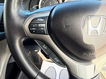 HONDA ACCORD 2.2 i-DTEC EX Saloon 4dr Diesel Auto Euro 5 (150 ps)