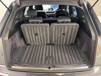 AUDI Q7 3.0 TDI V6 45 S line SUV 5dr Diesel Tiptronic quattro Euro 6 (s/