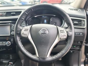 NISSAN X-TRAIL 2.0 dCi N-Vision SUV 5dr Diesel XTRON 4WD Euro 6 (s/s) (177 ps)