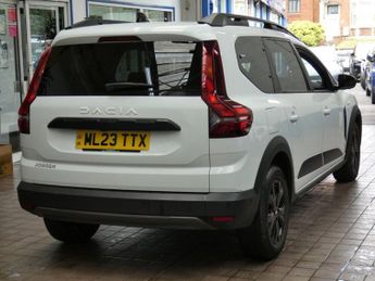 DACIA JOGGER 1.0 TCe Extreme SE MPV 5dr Petrol Manual Euro 6 (s/s) (110 ps)