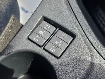 TOYOTA AURIS AUTOMATIC 1.8 VVT-h Excel Hatchback 5dr Petrol Hybrid CVT Euro 5