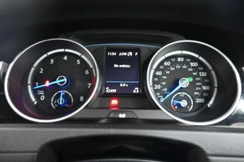 VOLKSWAGEN GOLF 2.0 TSI BlueMotion Tech R Hatchback 3dr Petrol DSG 4Motion Euro 
