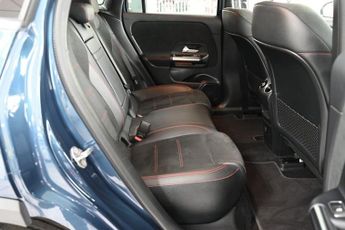 MERCEDES-BENZ EQA EQA 250 66.5kWh AMG Line SUV 5dr Electric Auto (190 ps)