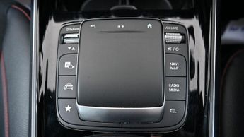 MERCEDES-BENZ EQA EQA 250 66.5kWh AMG Line SUV 5dr Electric Auto (190 ps)