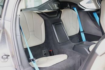 BMW I8 1.5 7.1kWh COUPE 4WD 