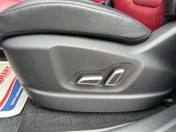MG MG HS 1.5 T-GDI Exclusive SUV 5dr Petrol DCT Euro 6 (s/s) (162 ps)