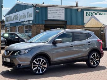 Nissan Qashqai 1.6 DIG-T Tekna SUV 5dr Petrol Manual 2WD Euro 6 (s/s) (163 ps)