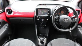 TOYOTA AYGO 1.0 VVT-i x-pression Hatchback 5dr Petrol x-shift Euro 5 Euro 5 