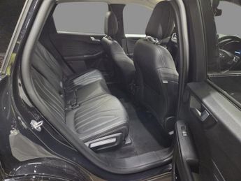 FORD KUGA 2.5 Duratec 14.4kWh Vignale SUV 5dr Petrol Plug-in Hybrid CVT Eu