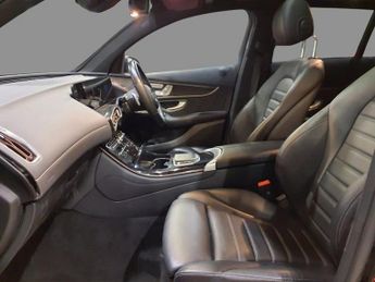 MERCEDES-BENZ EQC EQC 400 80kWh AMG Line (Premium Plus) SUV 5dr Electric Auto 4MAT