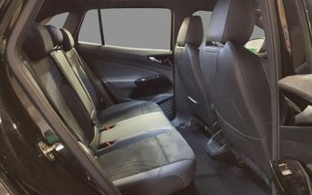 VOLKSWAGEN ID4 Pure 52kWh Life Edition SUV 5dr Electric Auto (148 ps)