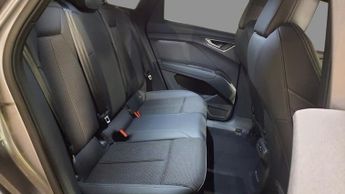 AUDI Q4 E-TRON 40 S line SUV 5dr Electric Auto 82kWh (204 ps) Rear Parking Sens