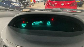 TOYOTA YARIS 1.3 VVT-i SR Hatchback 5dr Petrol Manual (141 g/km, 85 bhp)