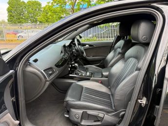 AUDI A6 AVANT 2.0 TDI ultra Black Edition Estate 5dr Diesel S Tronic Euro 6 (s
