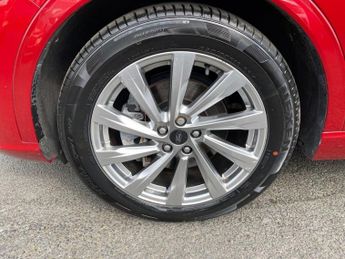 FORD KUGA 2.5 Duratec 14.4kWh Vignale SUV 5dr Petrol Plug-in Hybrid CVT Eu