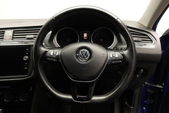 VOLKSWAGEN TIGUAN 2.0 TDI Match SUV 5dr Diesel DSG Euro 6 (s/s) (150 ps)