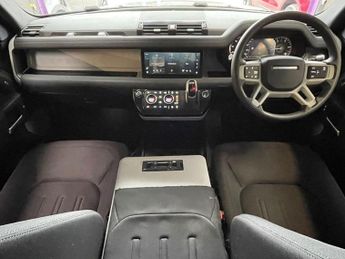 LAND ROVER DEFENDER 2.0 SD4 SUV 5dr Diesel Auto 4WD Euro 6 (s/s) (200 ps)
