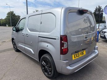 CITROEN BERLINGO 1.5 BlueHDi 1000 Driver M Panel Van 5dr Diesel EAT8 SWB Euro 6 (