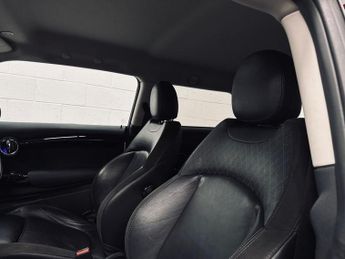 MINI HATCH 1.5 Cooper Hatchback 3dr Petrol Auto Euro 6 (s/s) (136 ps)