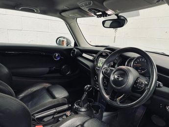 MINI HATCH 1.5 Cooper Hatchback 3dr Petrol Auto Euro 6 (s/s) (136 ps)